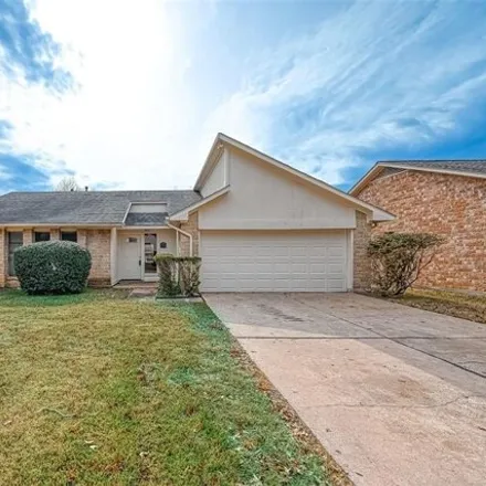 Rent this 3 bed house on 2568 Buffalo Trail in Herbert, Sugar Land