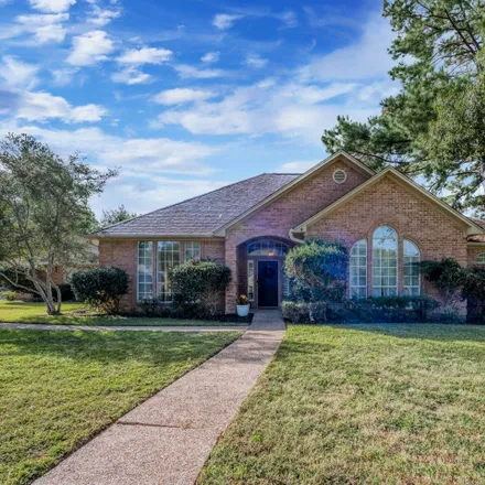 Buy this 4 bed house on 1621 Cimmarron Trail in Tyler, TX 75703