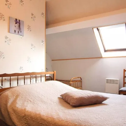 Rent this 3 bed townhouse on 50250 La Haye-du-Puits