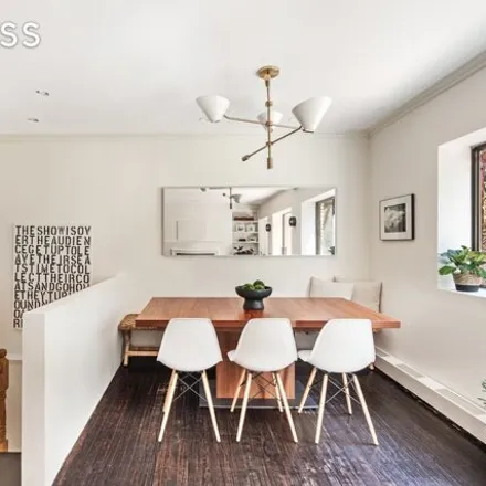 Image 5 - 322 West 22nd Street, New York, NY 10011, USA - Townhouse for sale