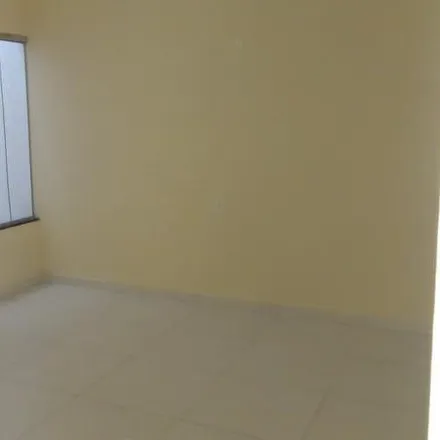 Rent this 3 bed house on Rua Maria Adolfina Costa in Farolândia, Aracaju - SE