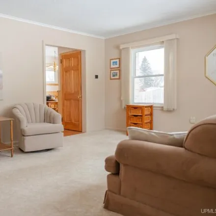 Image 3 - 744 Duncan Avenue, Ishpeming, MI 49849, USA - House for sale