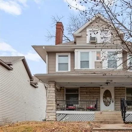 Buy this studio house on 3716 Central Street in Kansas City, MO 64111