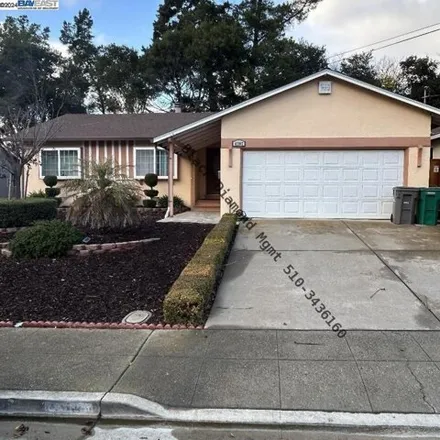 Rent this 3 bed house on 4707 Dunkirk Avenue in Oakland, CA 94577