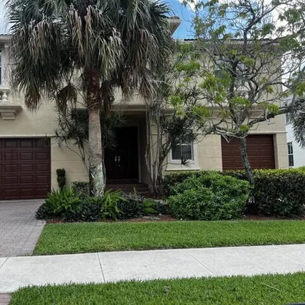 Rent this 4 bed house on Fatio Boulevard in Wellington, FL