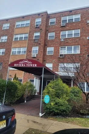 Rent this 1 bed condo on 2162 Center Avenue in Linwood, Fort Lee