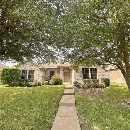 Buy this 3 bed house on 2025 Cedarwood Drive in Lancaster, TX 75134