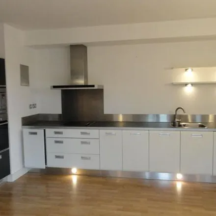 Image 4 - Queen Street South, Huddersfield, HD1 3AZ, United Kingdom - Apartment for rent