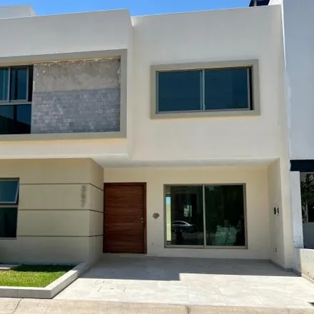 Image 2 - Circuito Casco Viejo, Los Almendros, 45158 Zapopan, JAL, Mexico - House for sale