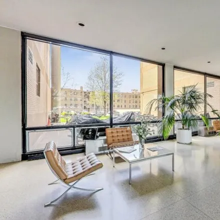 Image 6 - Promontory Apartments, 5530 South Shore Drive, Chicago, IL 60637, USA - House for sale