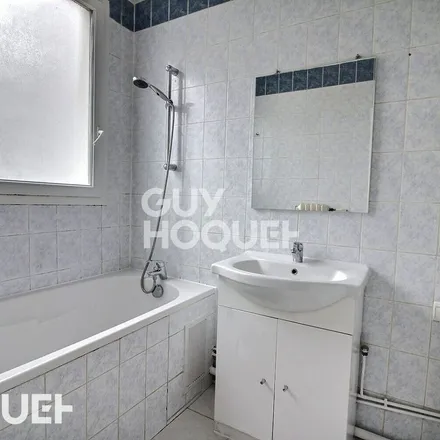 Image 6 - 1 Avenue Paul Vaillant-Couturier, 94800 Villejuif, France - Apartment for rent