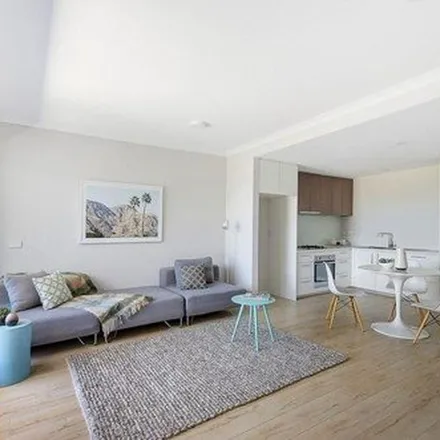 Image 2 - 12 Lumb Place, Rippleside VIC 3215, Australia - Apartment for rent