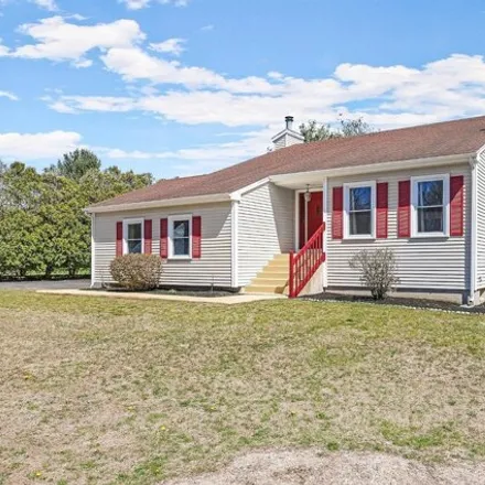 Buy this 3 bed house on 11 Landing Circle in Windsor, CT 06095