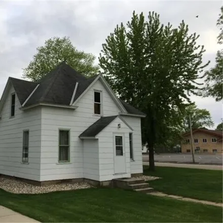 Buy this 3 bed house on 723 South Marshall Avenue in Litchfield, MN 55355