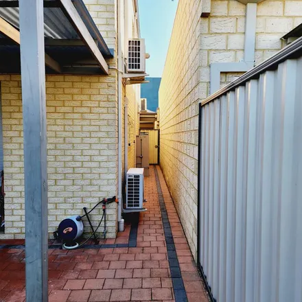 Image 4 - Fisher Street, Belmont WA 6103, Australia - Townhouse for rent