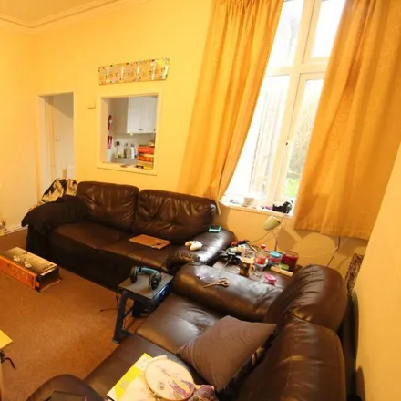 Image 4 - Norman Street, Leicester, LE3 0BA, United Kingdom - Townhouse for rent
