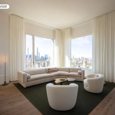 Image 5 - 178 East 88th Street, New York, NY 10128, USA - Condo for sale
