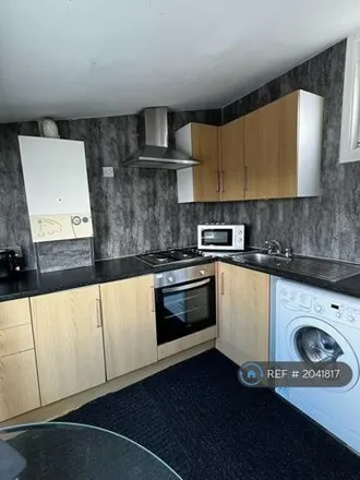 Image 3 - Non Viet, Sauchiehall Street, Glasgow, G2 3LX, United Kingdom - Apartment for rent