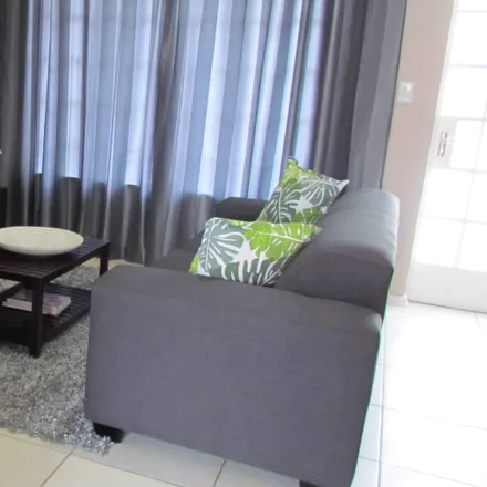 Image 1 - Nienaber Street, Langenhovenpark, Bloemfontein, 9321, South Africa - Townhouse for rent
