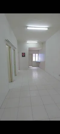 Rent this 4 bed apartment on North–South Expressway Central Link in Bandar Saujana Putra, 42610