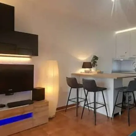 Image 1 - Le Lavandou, Var, France - Apartment for rent