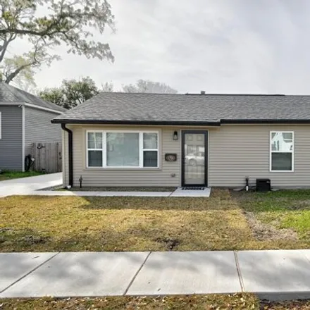 Buy this 2 bed house on 1704 Michigan Avenue in Westgate, Metairie