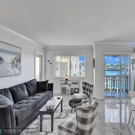 Buy this 1 bed condo on 722 Pine Drive in Cypress Isles Estates, Pompano Beach