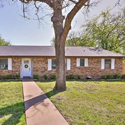 Buy this 3 bed house on 1503 Stanwood Avenue in Cleburne, TX 76033