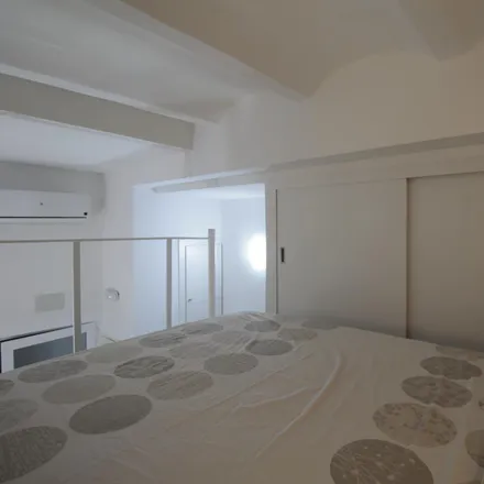 Rent this studio apartment on Calle de Rodrigo Uhagón in 28026 Madrid, Spain