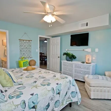 Rent this 3 bed condo on Emerald Isle in NC, 28594