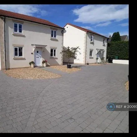 Rent this 4 bed house on Pinewood Road in Paulton Road, Midsomer Norton