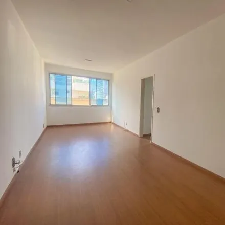 Buy this 3 bed apartment on Caminho do Canto do Rio in São Francisco, Niterói - RJ