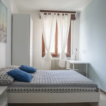 Image 1 - Via Valsesia, 20152 Milan MI, Italy - Room for rent