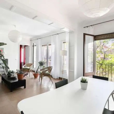 Rent this 3 bed apartment on Carrer de Terol in 18-20, 08001 Barcelona