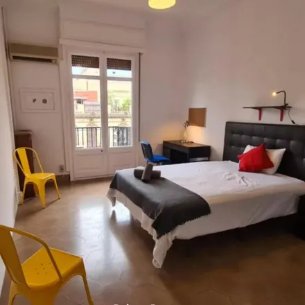 Rent this 8 bed room on Carrer de Muntaner in 258, 08001 Barcelona
