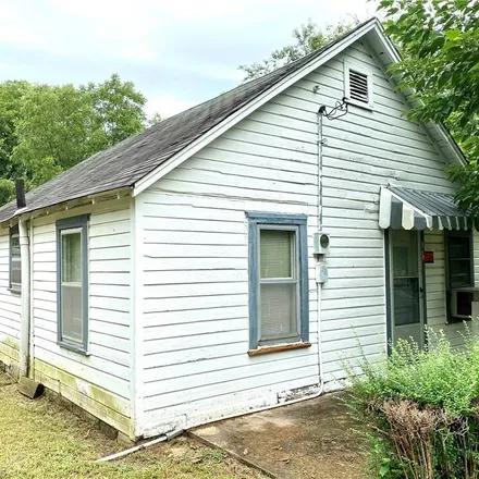 Buy this 2 bed house on 800 North Main Street in Sallisaw, OK 74955