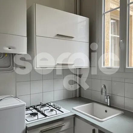Image 4 - 12 Rue de Lisbonne, 75008 Paris, France - Apartment for rent