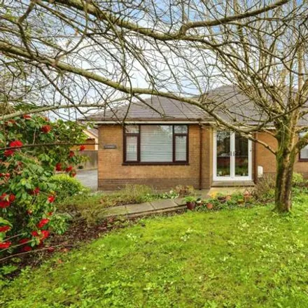 Buy this 4 bed house on Pendderi Road in Carmarthenshire, SA14 9PU