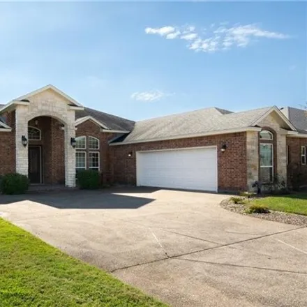 Buy this 4 bed house on 6112 Lago Vista Drive in Corpus Christi, TX 78414