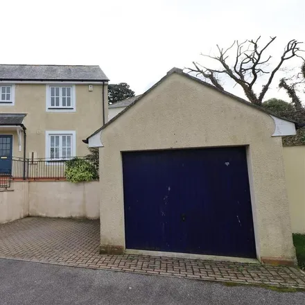 Rent this 4 bed house on The Park in Tregony, TR2 5PY