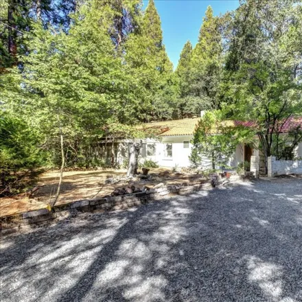 Buy this 3 bed house on 10984 Ridge Road in Nevada City, CA 95959