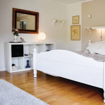 Rent this 3 bed house on 386 33 Färjestaden