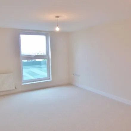 Rent this 1 bed apartment on Epsom Road in Leatherhead, KT22 7JG