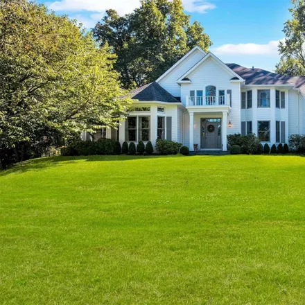 Buy this 5 bed house on 21 Tappanwood Drive in Locust Valley, Nassau County