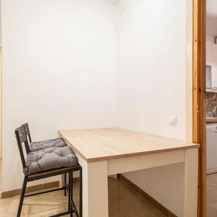 Rent this 4 bed apartment on Passatge de Font in 4, 08013 Barcelona
