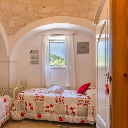 Rent this 3 bed house on Cantina Sociale di Locorotondo in Via Madonna della Catena 99, 70010 Locorotondo BA