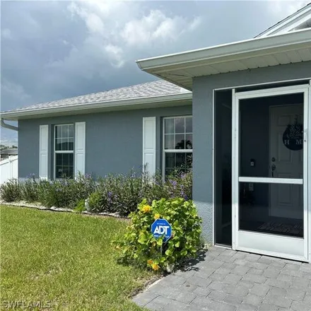 Image 3 - 2804 NE 2nd Pl, Cape Coral, Florida, 33909 - House for sale