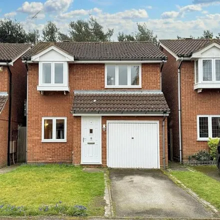 Buy this 3 bed house on Essex Way in East Suffolk, IP3 8SN