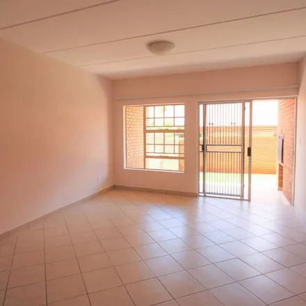 Image 3 - Mistletoe Street, Tshwane Ward 101, Gauteng, 0054, South Africa - Apartment for rent