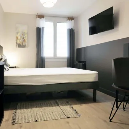 Rent this 1 bed room on 103 Rue Léon Bonnat in 31400 Toulouse, France